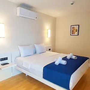  Апартаменты Luxury Sea View Orbi